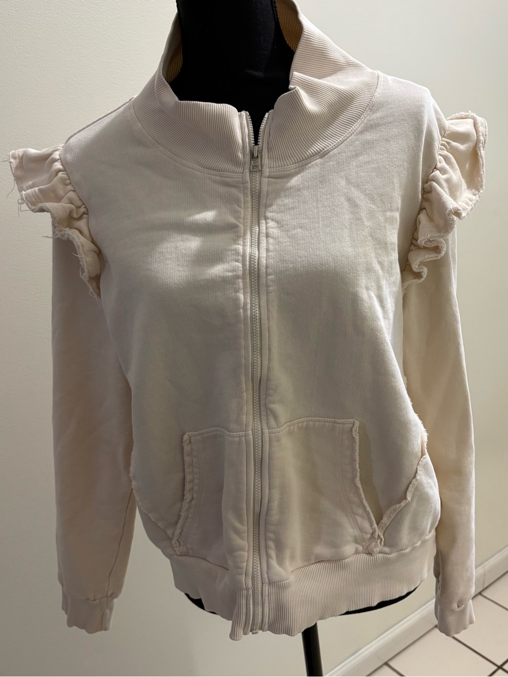 Anthropologie Daily Practice Women's Cream Ruffle-Shoulder Zip Jacket